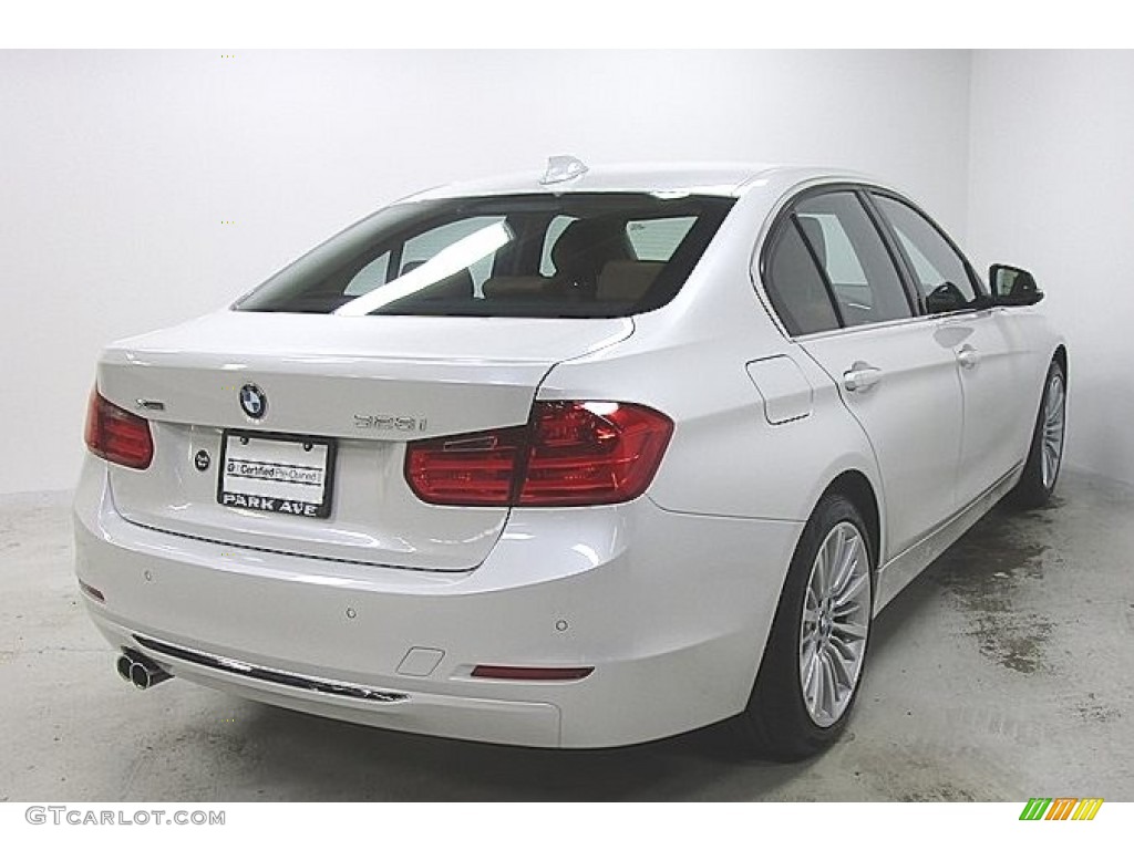 2015 3 Series 328i xDrive Sedan - Mineral White Metallic / Saddle Brown photo #4