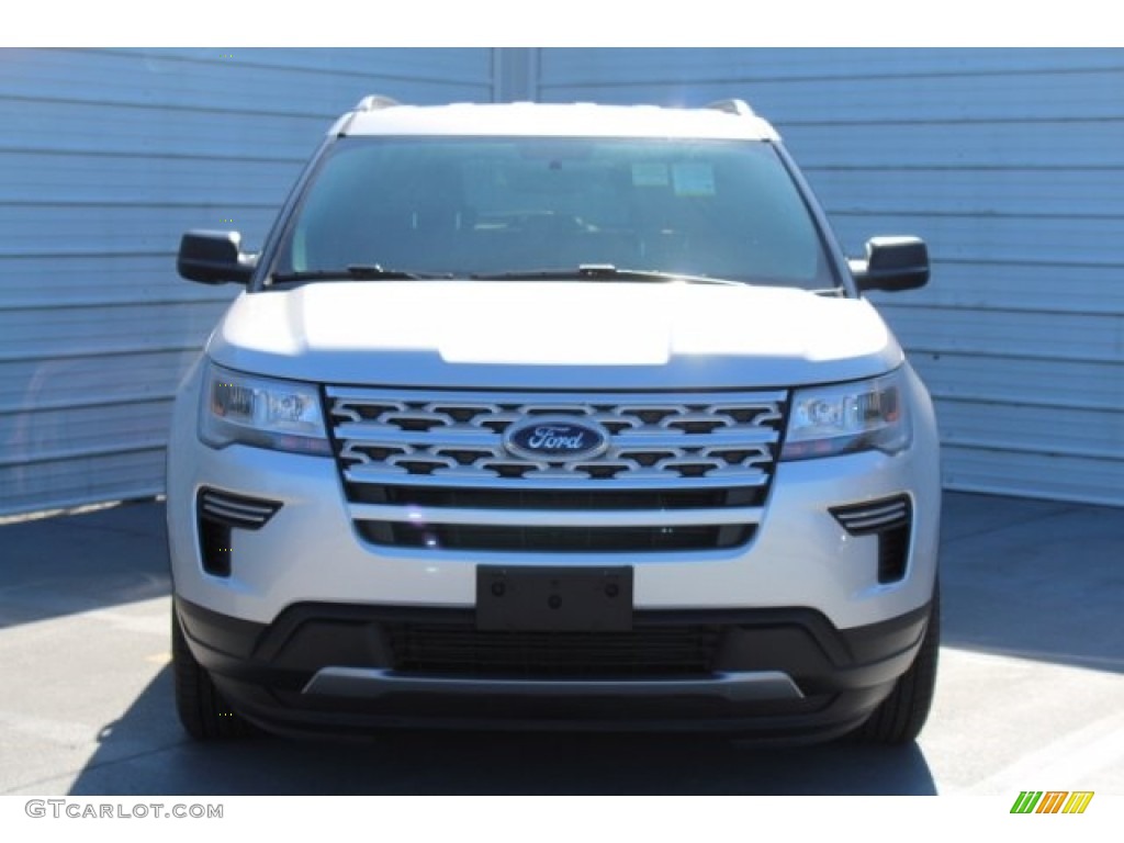 2019 Explorer XLT - Ingot Silver / Medium Black photo #3