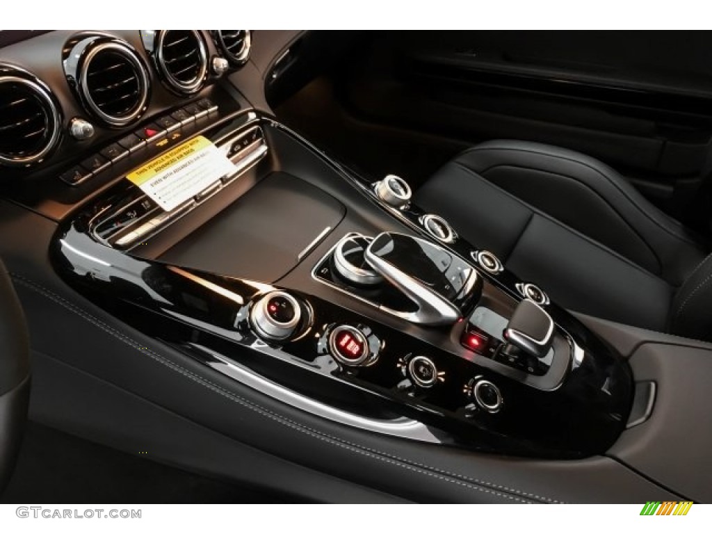 2019 Mercedes-Benz AMG GT Roadster Controls Photo #130710911