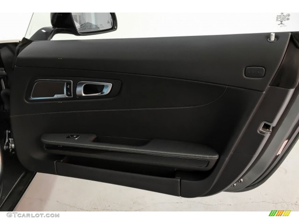 2019 Mercedes-Benz AMG GT Roadster Black Door Panel Photo #130710992