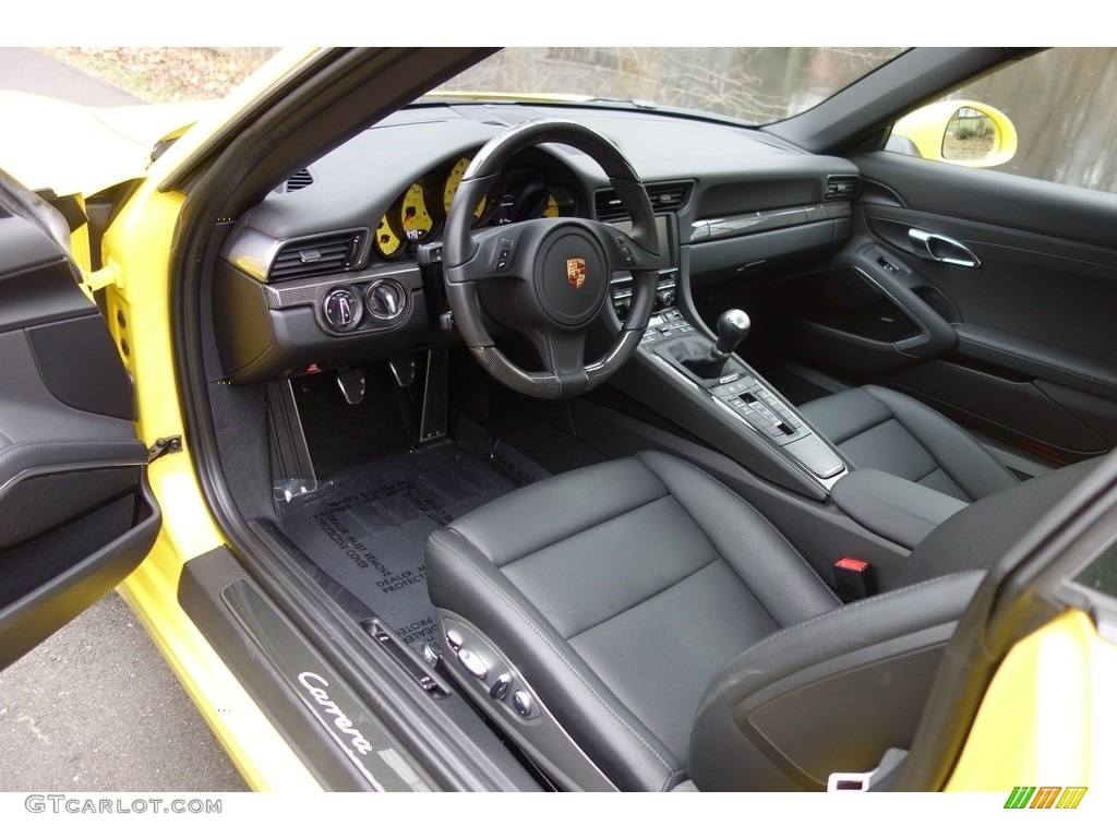 2016 911 Carrera Coupe - Racing Yellow / Black photo #10