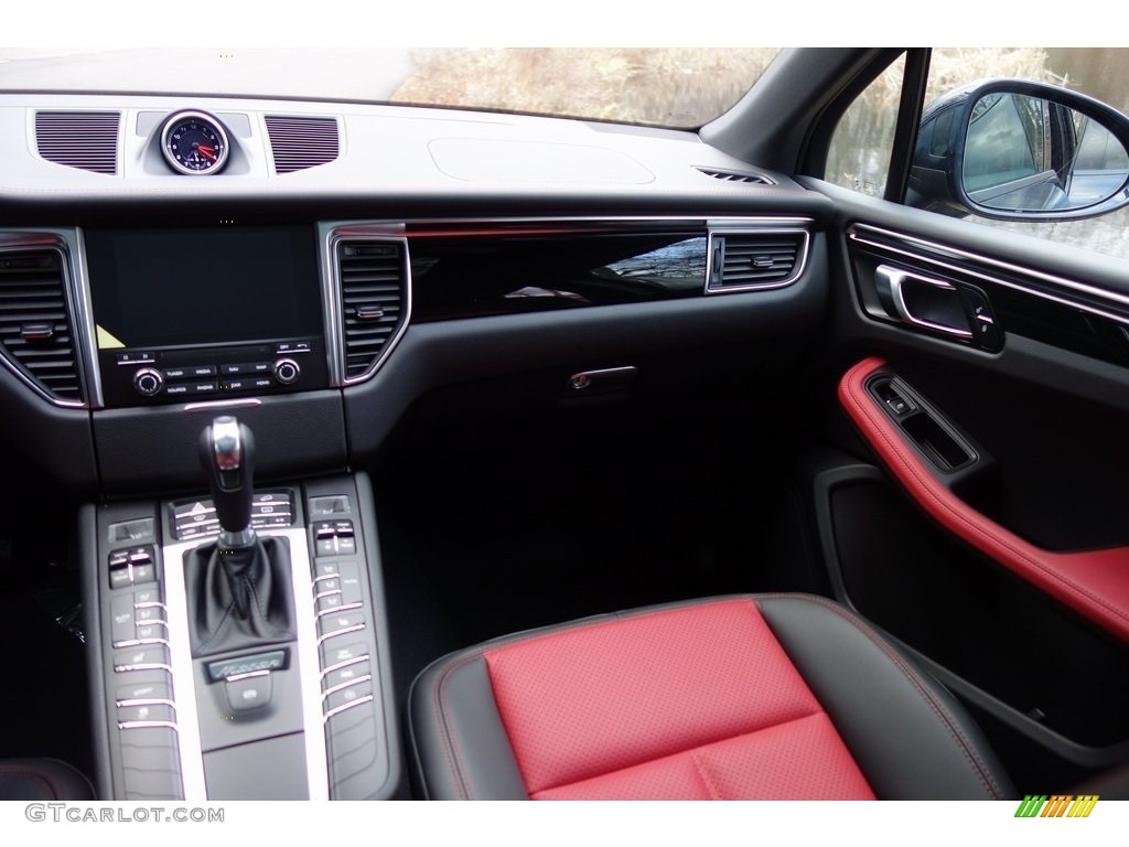2018 Macan  - Night Blue Metallic / Black/Garnet Red photo #15