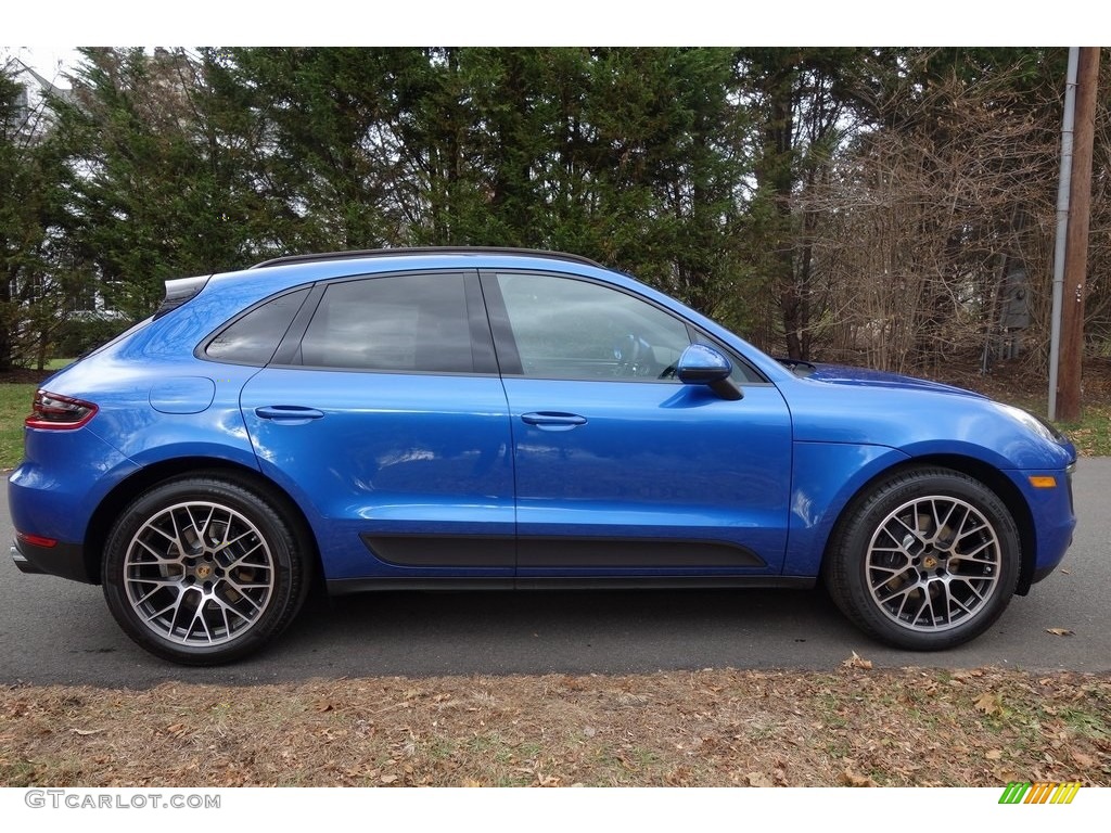 Sapphire Blue Metallic 2018 Porsche Macan Sport Edition Exterior Photo #130713597