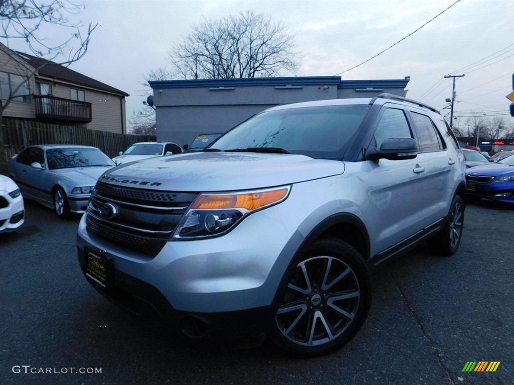 2015 Explorer XLT 4WD - Ingot Silver / Charcoal Black photo #1