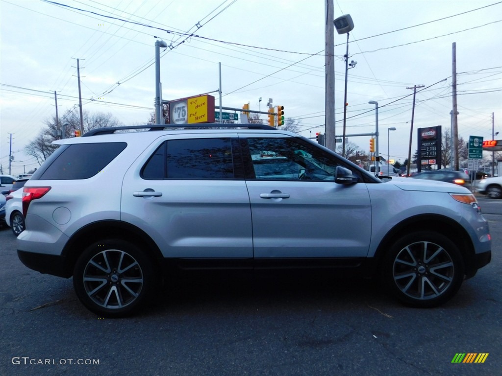 2015 Explorer XLT 4WD - Ingot Silver / Charcoal Black photo #4