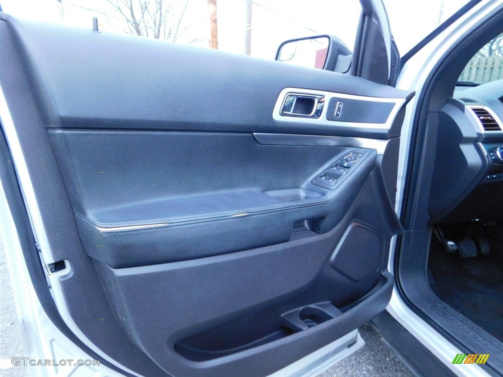 2015 Explorer XLT 4WD - Ingot Silver / Charcoal Black photo #8
