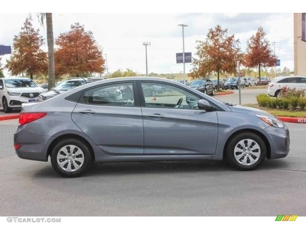 2016 Accent SE Sedan - Triathlon Gray / Gray photo #8