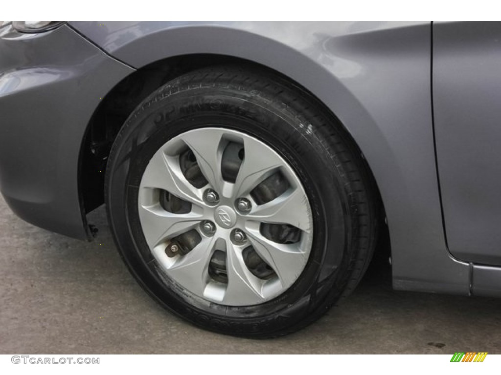 2016 Accent SE Sedan - Triathlon Gray / Gray photo #14