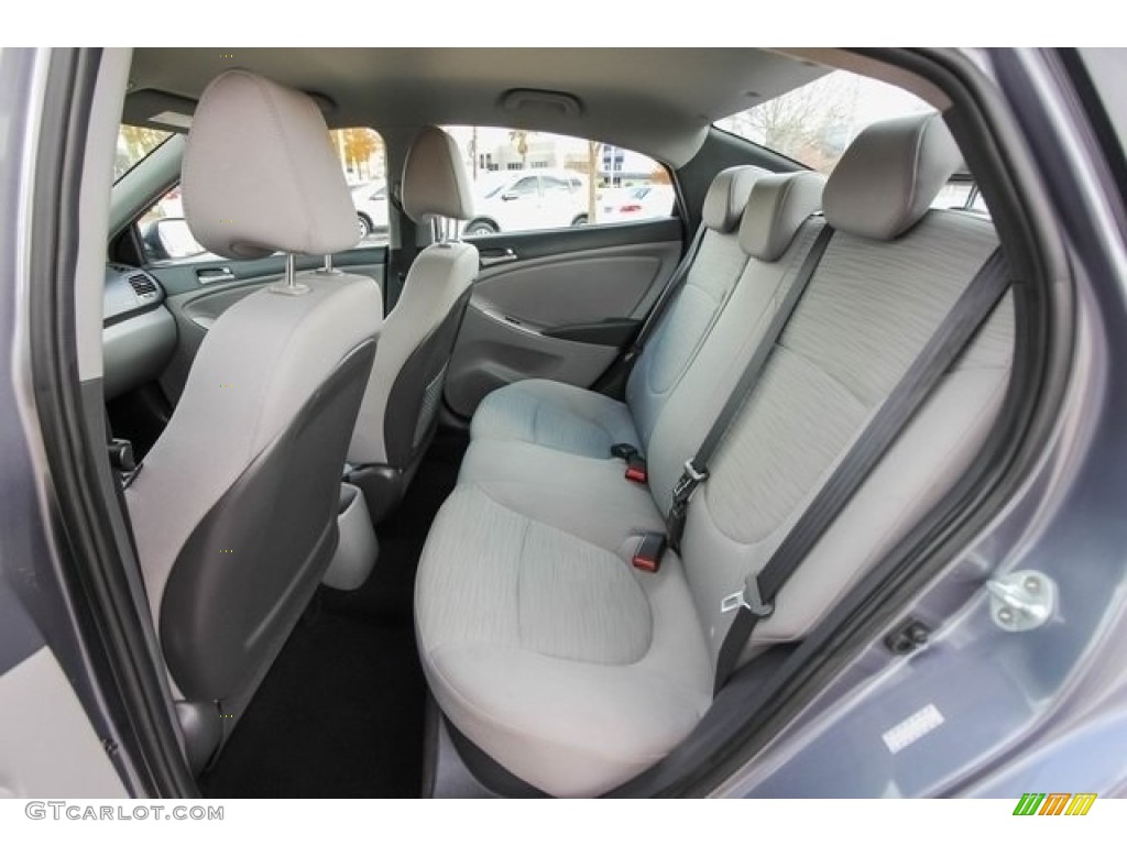 2016 Accent SE Sedan - Triathlon Gray / Gray photo #21