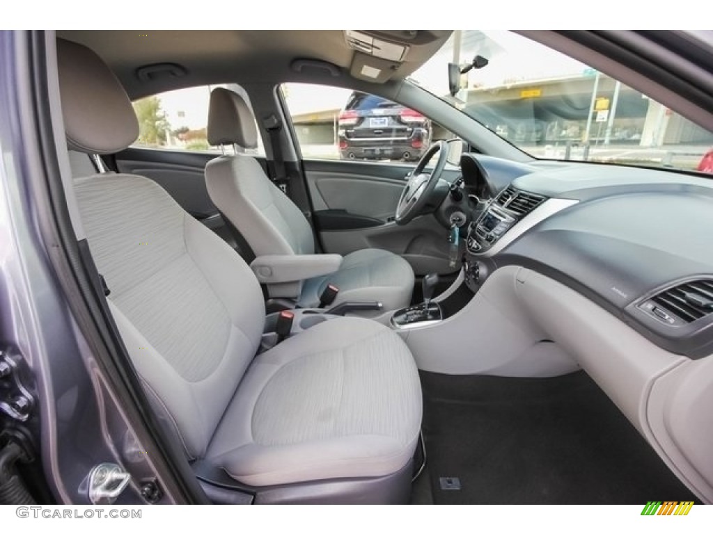 2016 Accent SE Sedan - Triathlon Gray / Gray photo #25