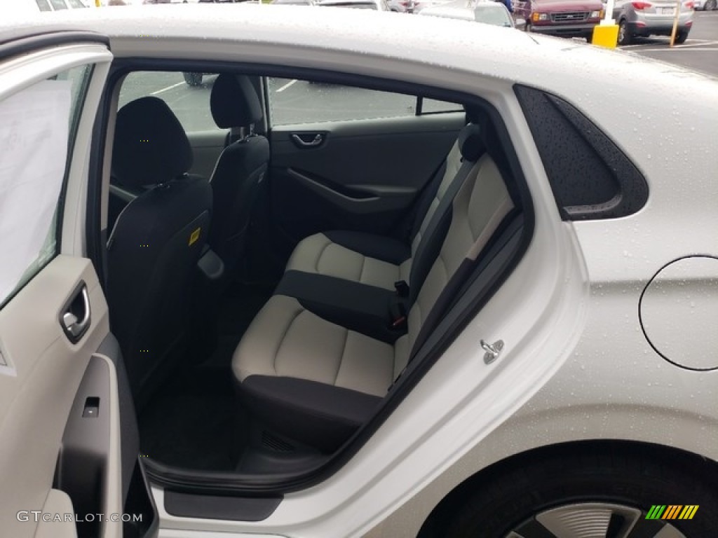 Beige Interior 2019 Hyundai Ioniq Hybrid Blue Photo #130715954