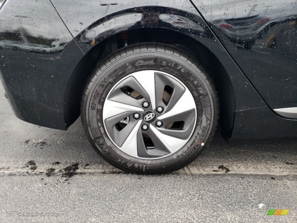 2019 Hyundai Ioniq Hybrid SEL Wheel Photos