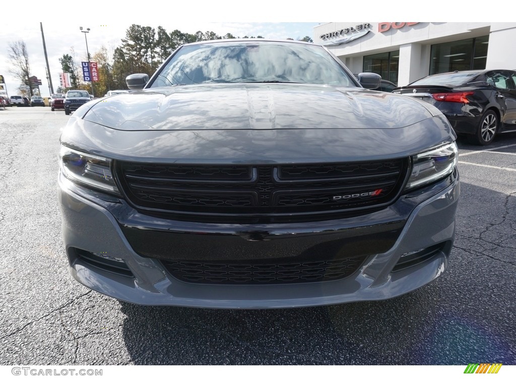 2018 Charger R/T - Destroyer Gray / Black photo #2