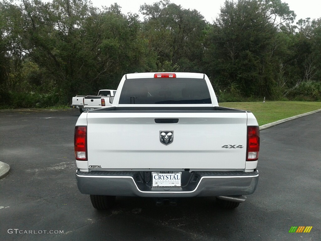 2019 1500 Classic Tradesman Quad Cab 4x4 - Bright White / Black/Diesel Gray photo #4