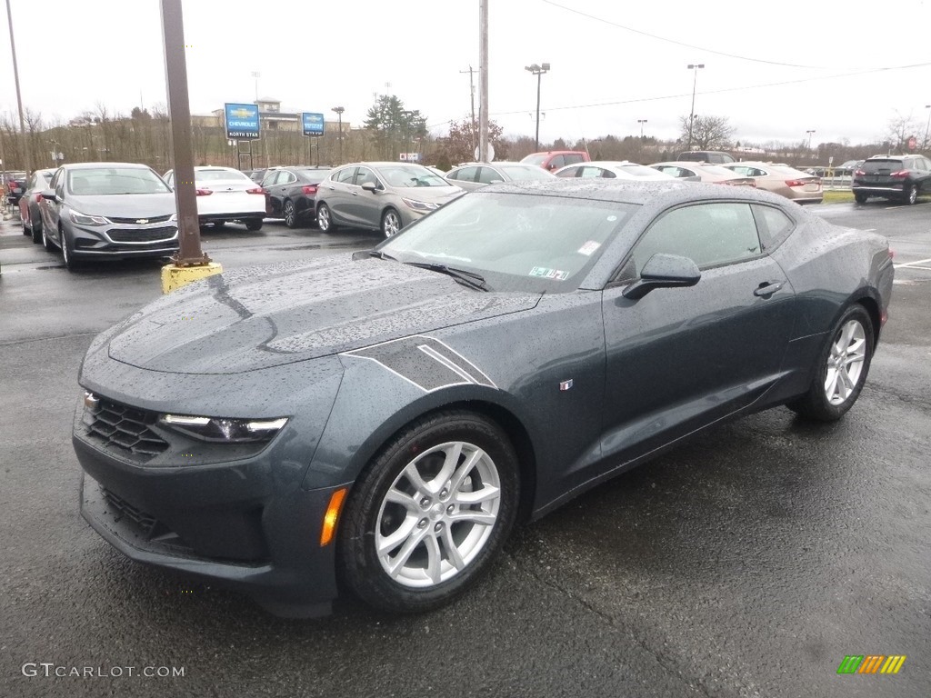 Shadow Gray Metallic 2019 Chevrolet Camaro LT Coupe Exterior Photo #130718984