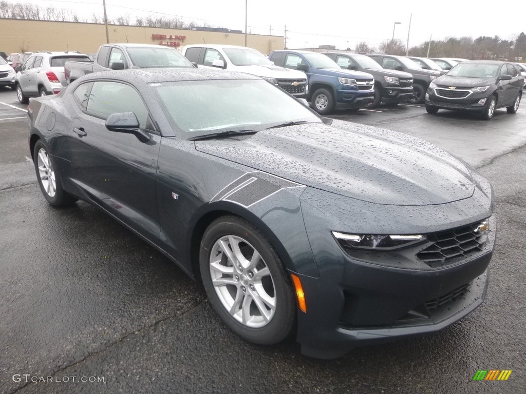 Shadow Gray Metallic 2019 Chevrolet Camaro LT Coupe Exterior Photo #130719146
