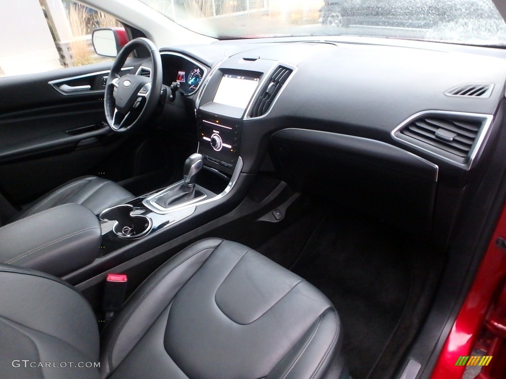 2017 Edge Titanium AWD - Ruby Red Metallic / Ebony photo #12