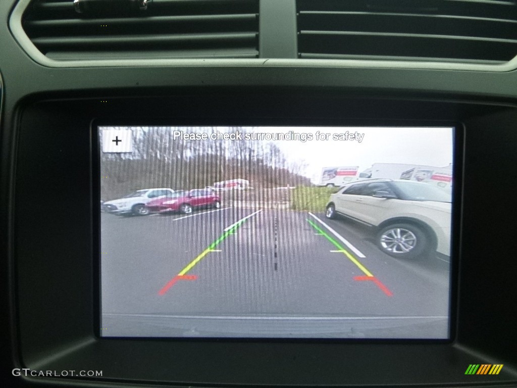 2019 Explorer XLT 4WD - Agate Black / Medium Black photo #15