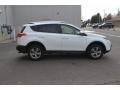 Super White - RAV4 XLE Photo No. 7