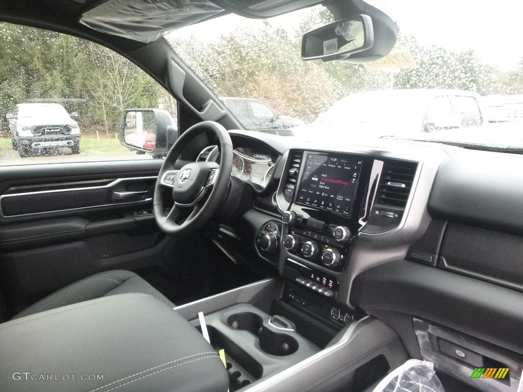 2019 1500 Big Horn Crew Cab 4x4 - Bright White / Black photo #11