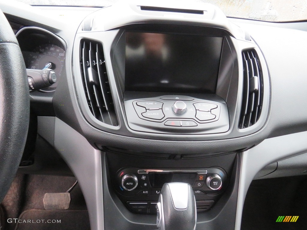 2014 Escape SE 1.6L EcoBoost 4WD - Sterling Gray / Charcoal Black photo #38