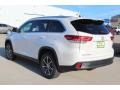 2019 Blizzard Pearl White Toyota Highlander XLE  photo #6