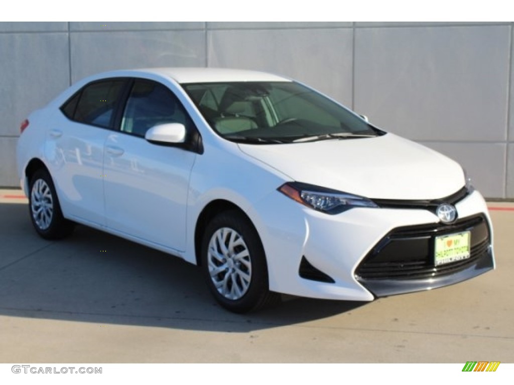 2019 Corolla LE - Super White / Steel Gray photo #2