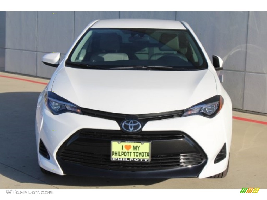 2019 Corolla LE - Super White / Steel Gray photo #3