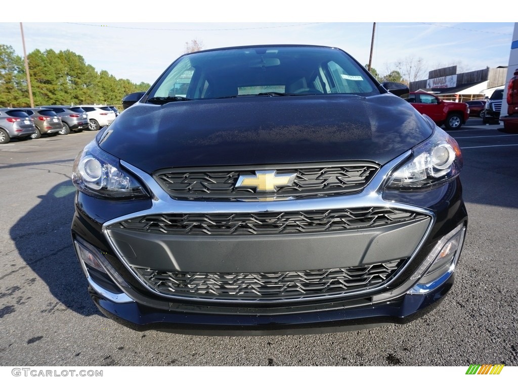 2019 Spark LT - Mosaic Black / Jet Black photo #2