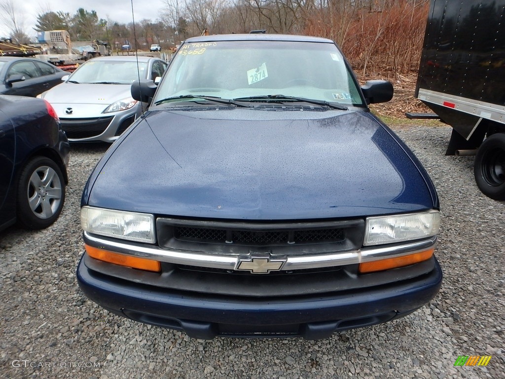 2001 S10 LS Extended Cab - Indigo Blue Metallic / Medium Gray photo #6