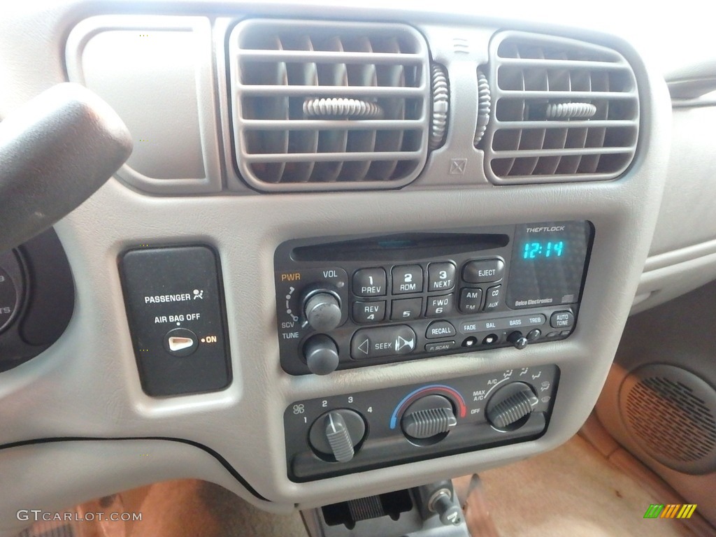 2001 S10 LS Extended Cab - Indigo Blue Metallic / Medium Gray photo #13