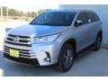 2019 Celestial Silver Metallic Toyota Highlander XLE AWD  photo #4