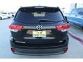 2019 Midnight Black Metallic Toyota Highlander XLE  photo #8