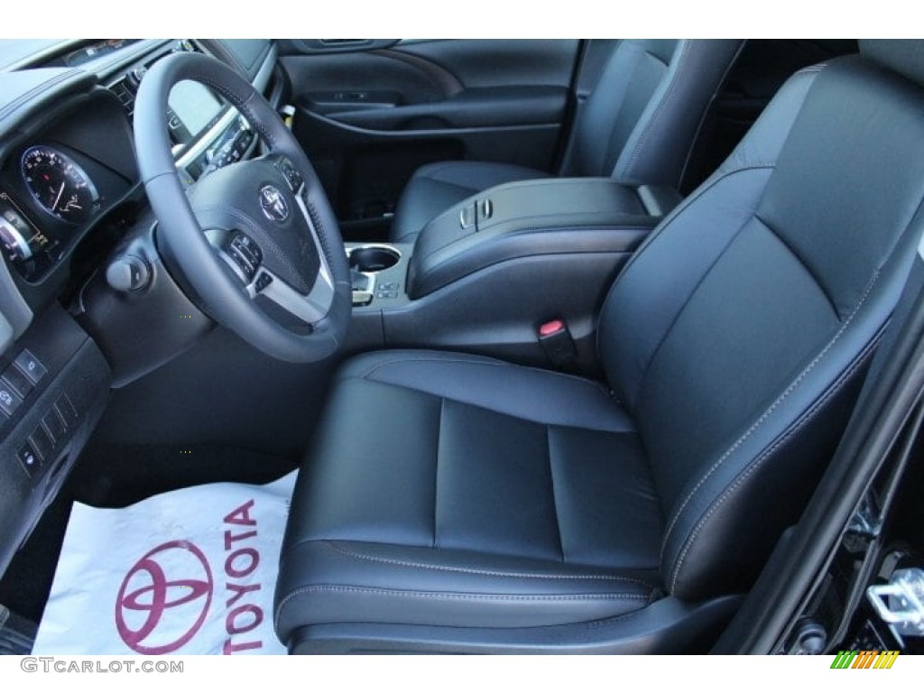 Black Interior 2019 Toyota Highlander XLE Photo #130746291