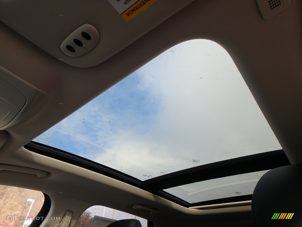2019 Ford Edge Titanium Sunroof Photos