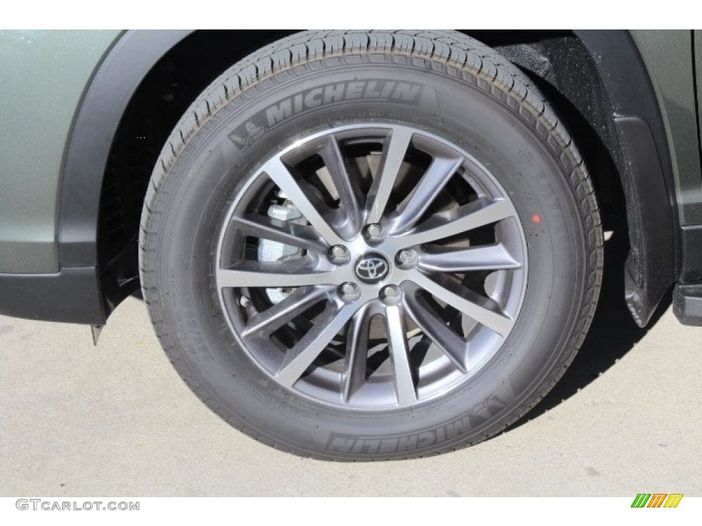 2019 Toyota Highlander XLE Wheel Photos