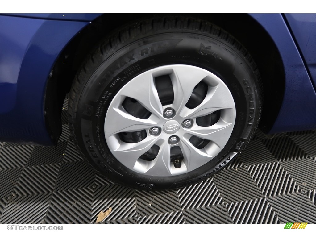 2016 Accent SE Sedan - Pacific Blue / Gray photo #28