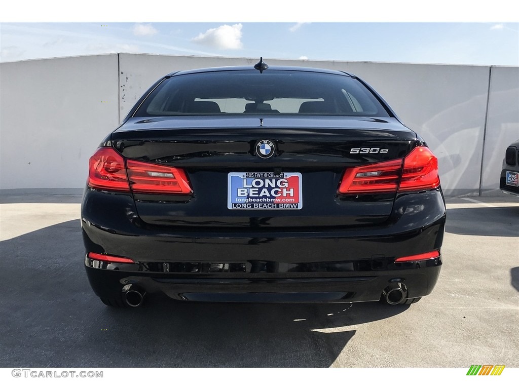 2019 5 Series 530e iPerformance Sedan - Jet Black / Black photo #3