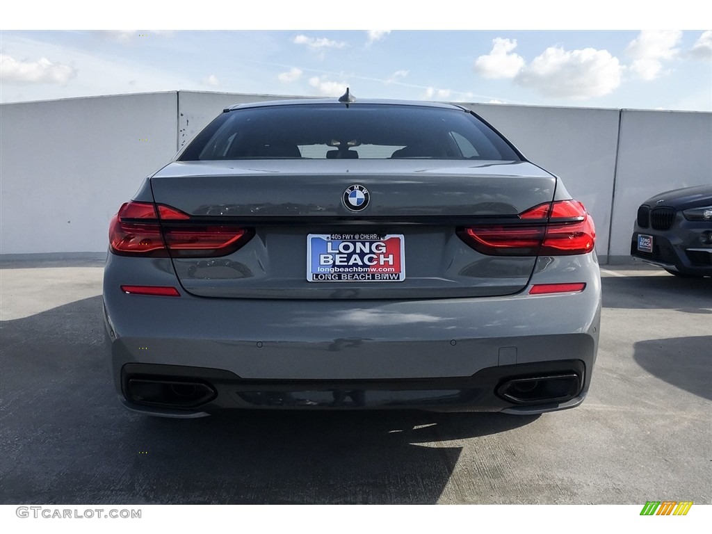 2019 7 Series 740i Sedan - Nardo Gray / Black photo #3