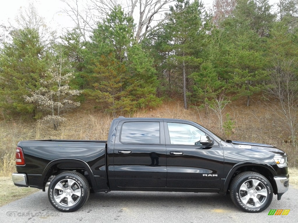 2019 1500 Laramie Crew Cab 4x4 - Diamond Black Crystal Pearl / Black photo #5