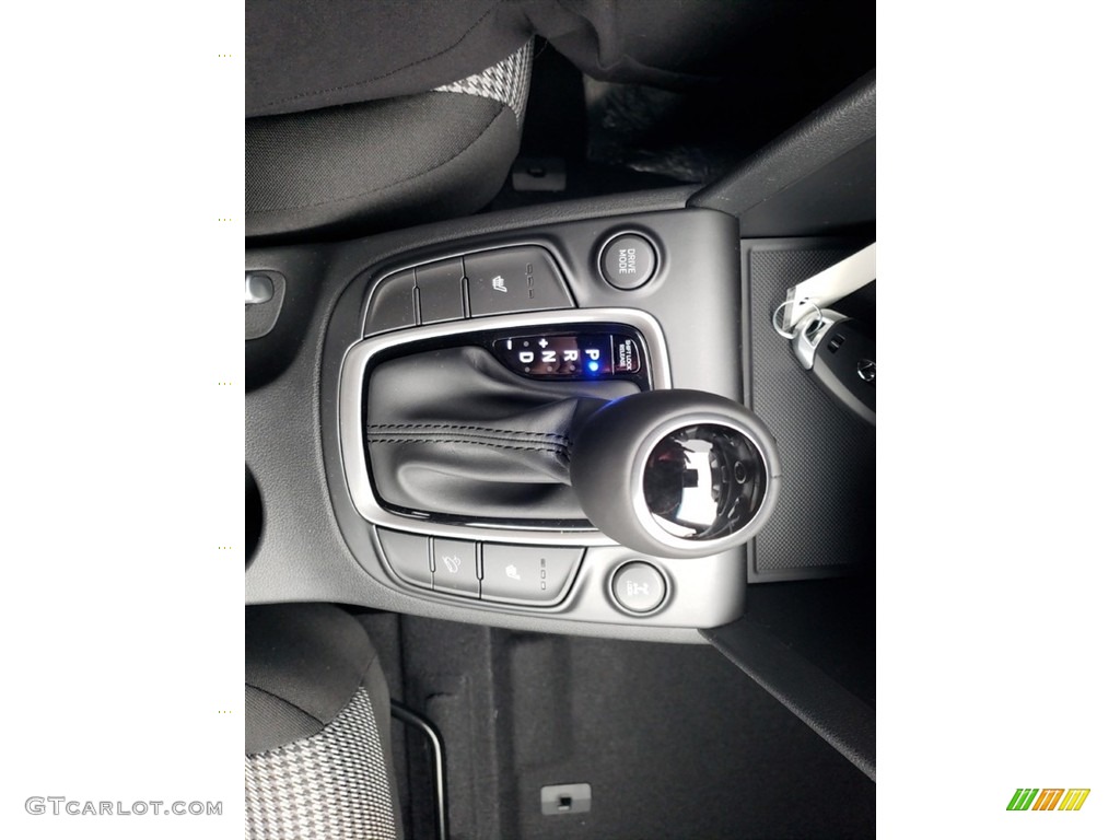 2019 Hyundai Kona SEL Transmission Photos