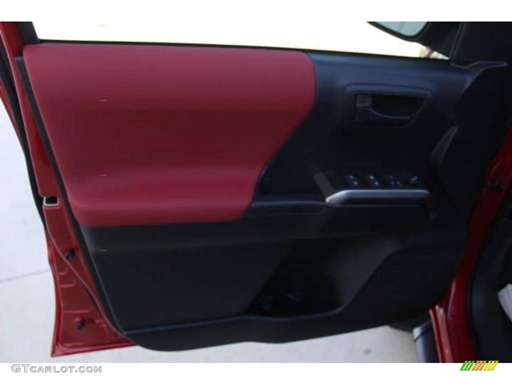 2019 Tacoma SR5 Double Cab - Barcelona Red Metallic / Black photo #9