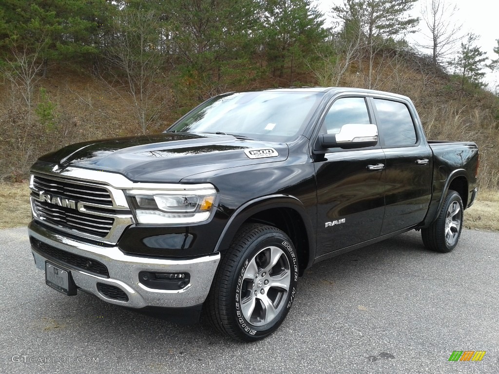 2019 1500 Laramie Crew Cab 4x4 - Diamond Black Crystal Pearl / Black photo #2