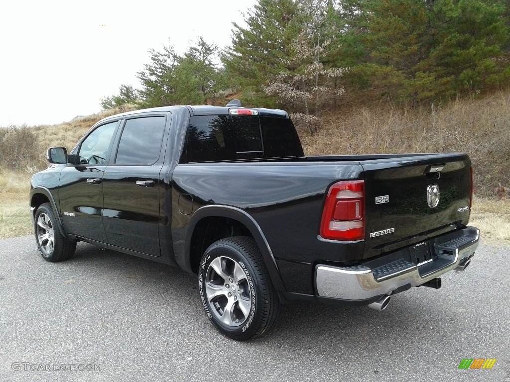 2019 1500 Laramie Crew Cab 4x4 - Diamond Black Crystal Pearl / Black photo #8