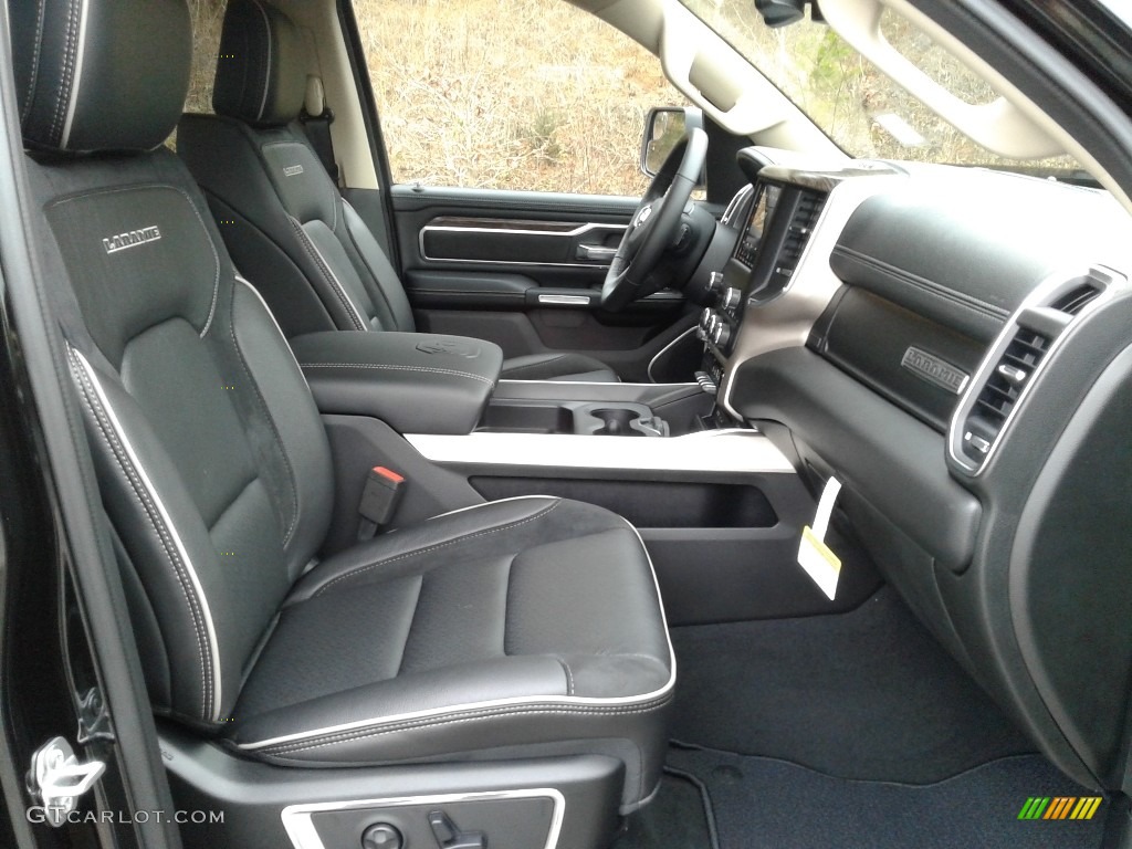2019 1500 Laramie Crew Cab 4x4 - Diamond Black Crystal Pearl / Black photo #16