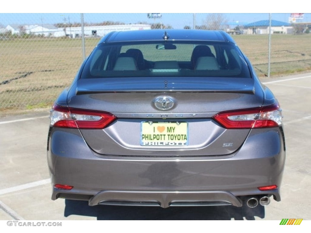 2019 Camry SE - Predawn Gray Mica / Black photo #7