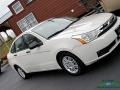 White Suede - Focus SE Sedan Photo No. 27
