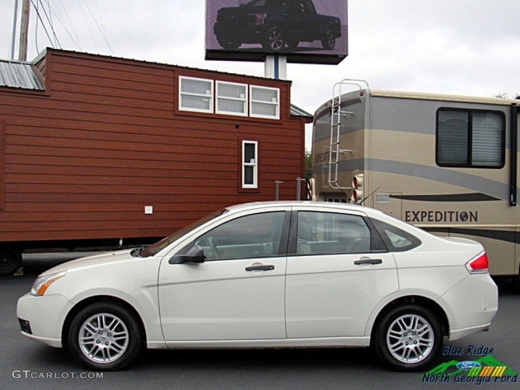 2011 Focus SE Sedan - White Suede / Medium Stone photo #2
