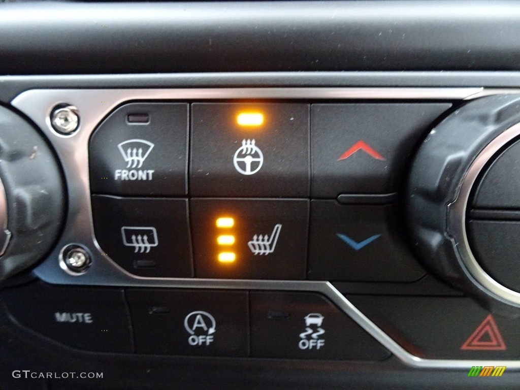 2019 Jeep Wrangler Sport 4x4 Controls Photo #130768740