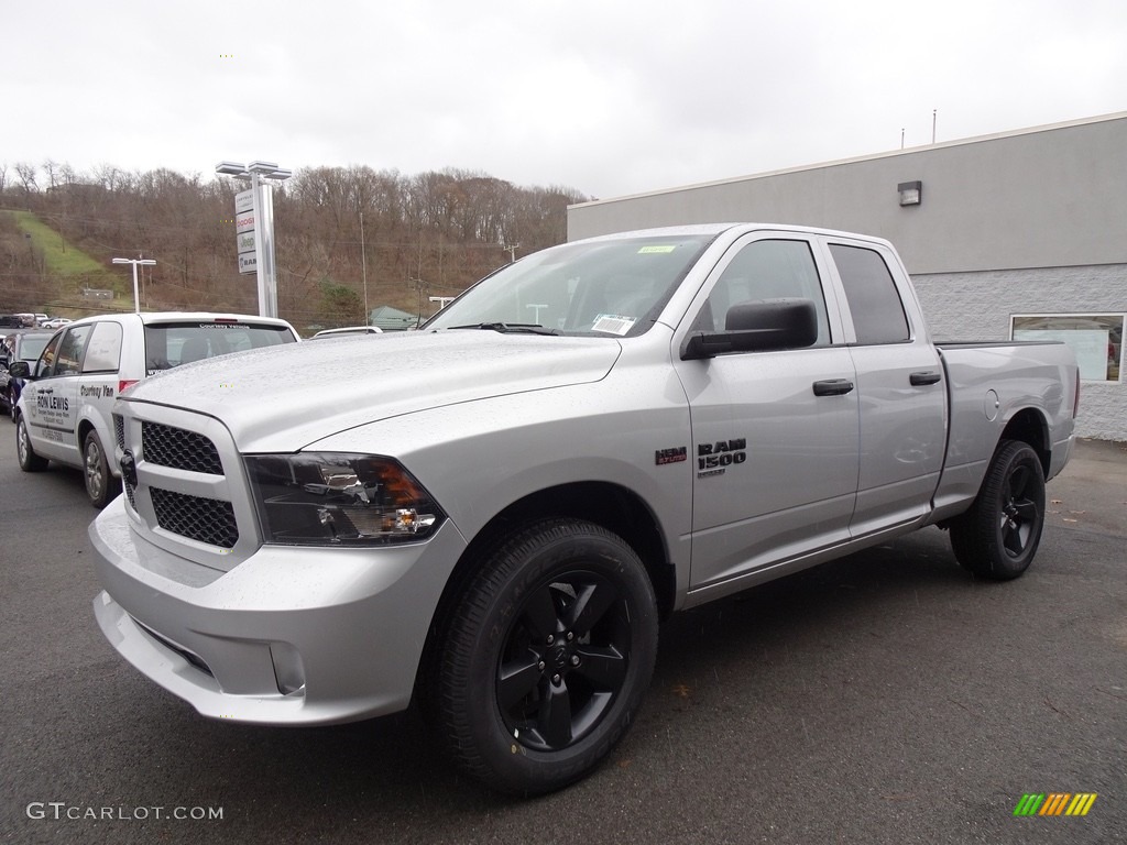 2019 1500 Classic Express Quad Cab 4x4 - Granite Crystal Metallic / Black photo #1